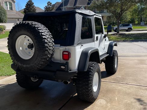 Used 1999 Jeep Wrangler Sport image 4