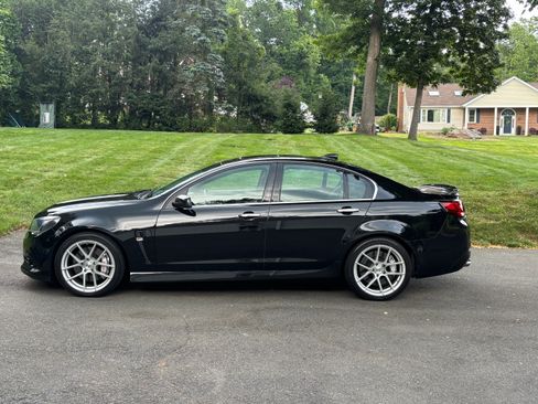Used 2015 Chevrolet SS RWD image 5