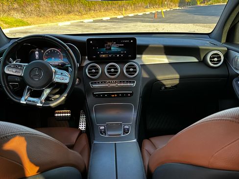 Used 2021 Mercedes-Benz GLC 43 AMG 4MATIC Coupe image 21