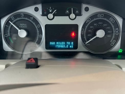 Used 2009 Mercury Mariner 2WD Hybrid image 13