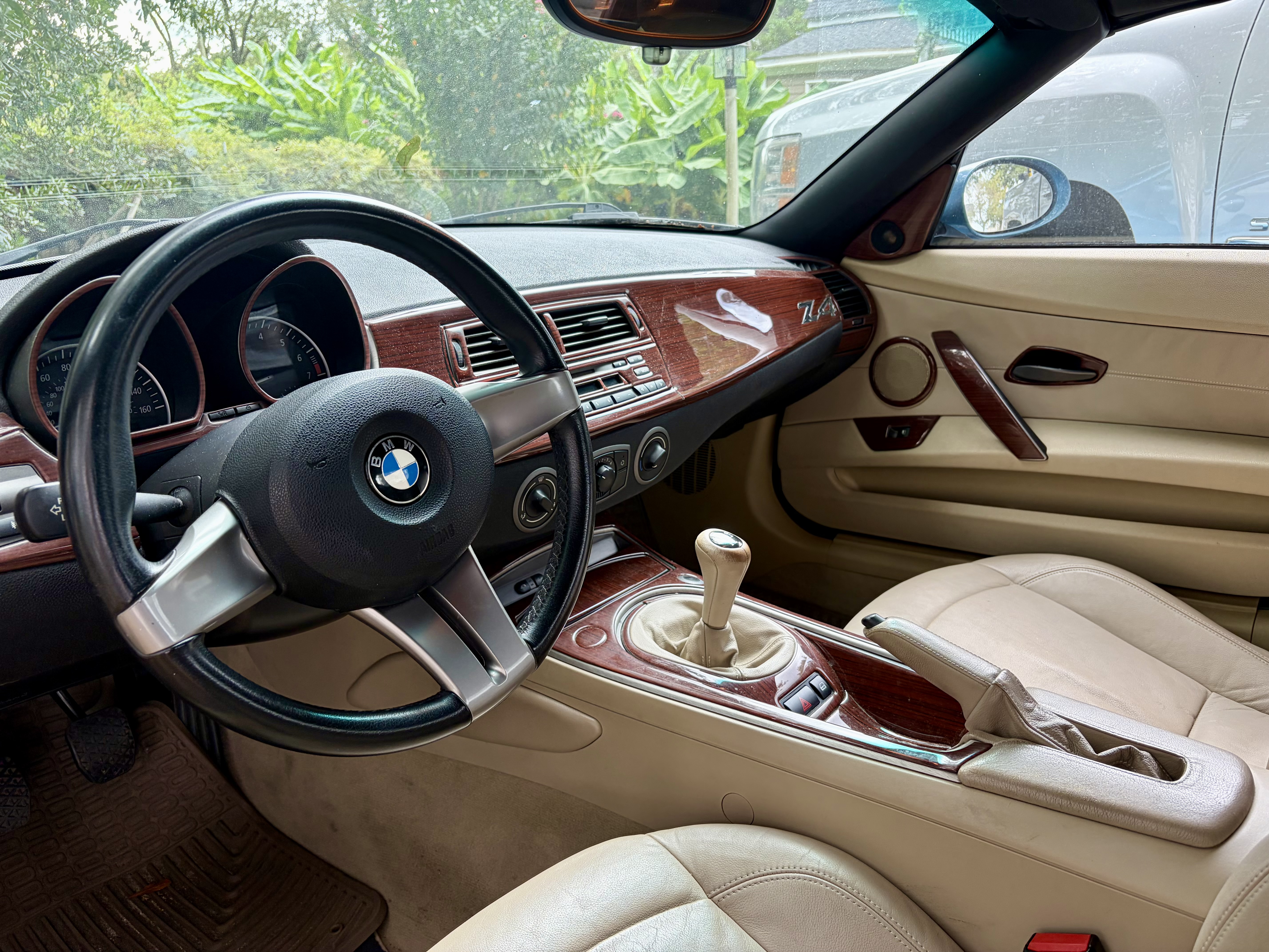 Used 2003 BMW Z4 2.5i RWD image 9