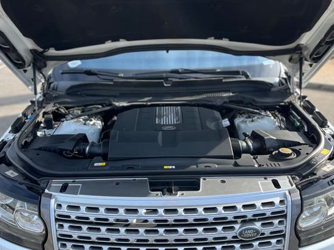 Used 2016 Land Rover Range Rover HSE image 21