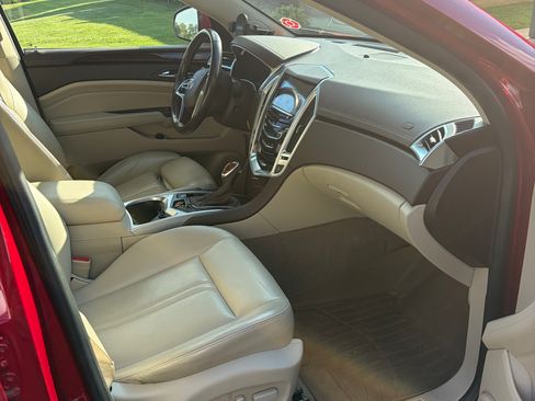 Used 2015 Cadillac SRX Luxury w/ Driver Awareness Package FWD image 9