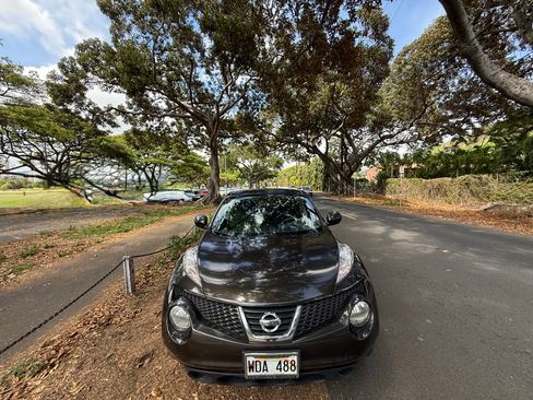 Used 2011 Nissan Juke SV FWD image 18