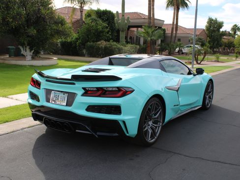 Used 2024 Chevrolet Corvette Z06 image 6