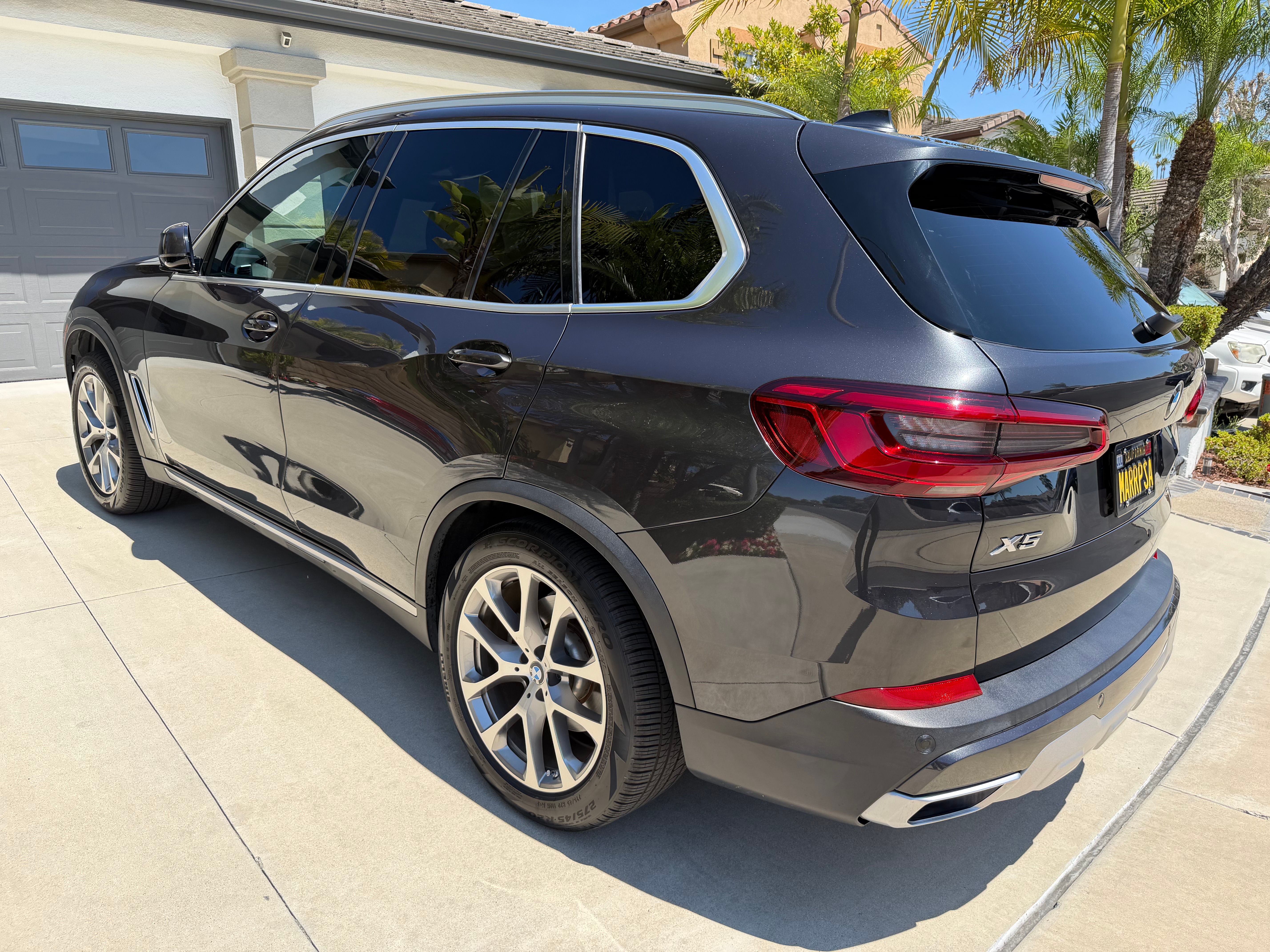 Used 2019 BMW X5 xDrive40i w/ Convenience Package AWD/4WD image 5