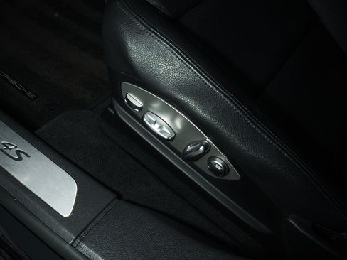 Used 2012 Porsche Panamera 4S image 27