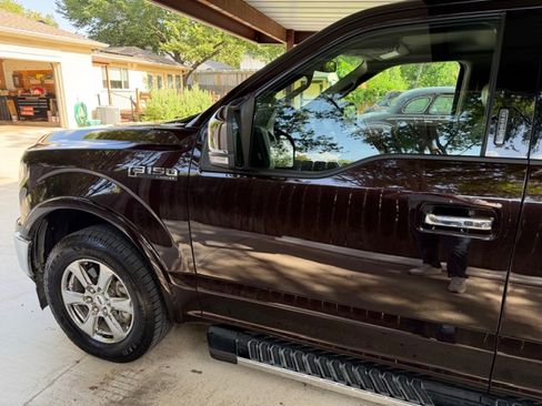 Used 2020 Ford F150 Lariat RWD image 16
