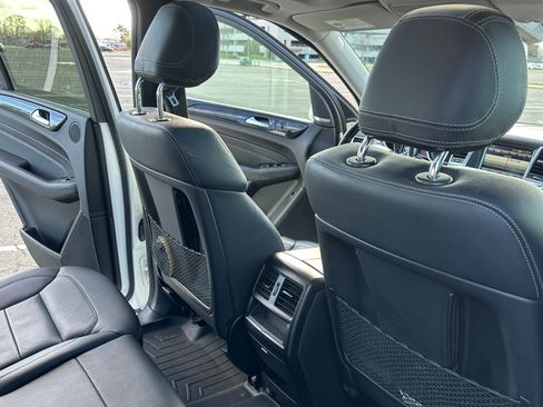 Used 2014 Mercedes-Benz ML 550 4MATIC image 28