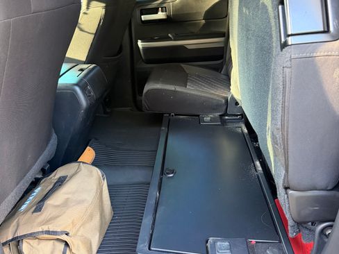 Used 2020 Toyota Tundra SR5 w/ TRD Off-Road Package AWD/4WD image 9