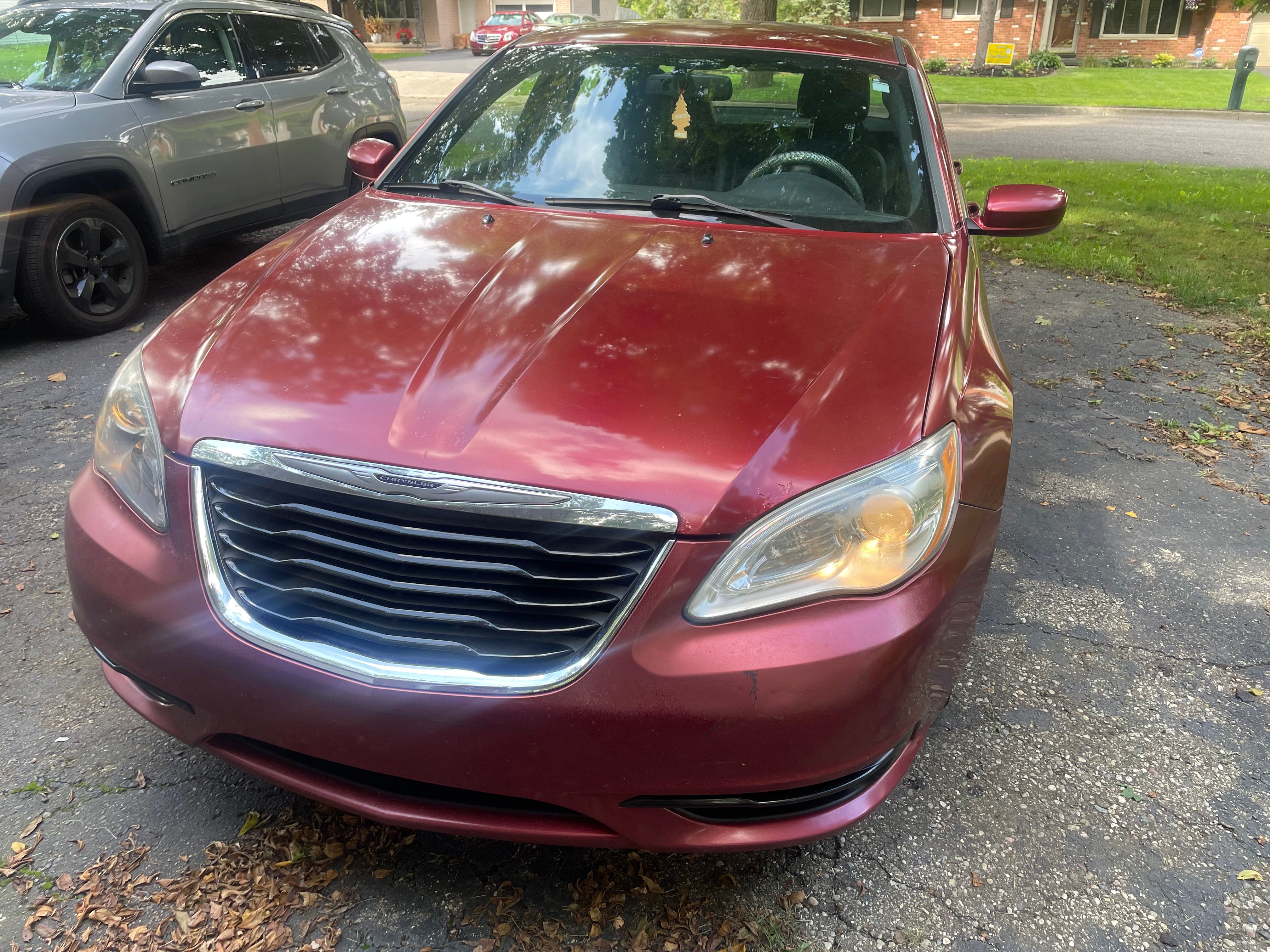 Used 2013 Chrysler 200 Limited FWD image 12