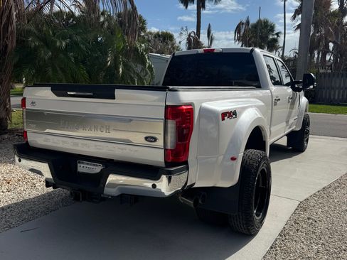 Used 2019 Ford F450 King Ranch w/ King Ranch Ultimate Package image 4