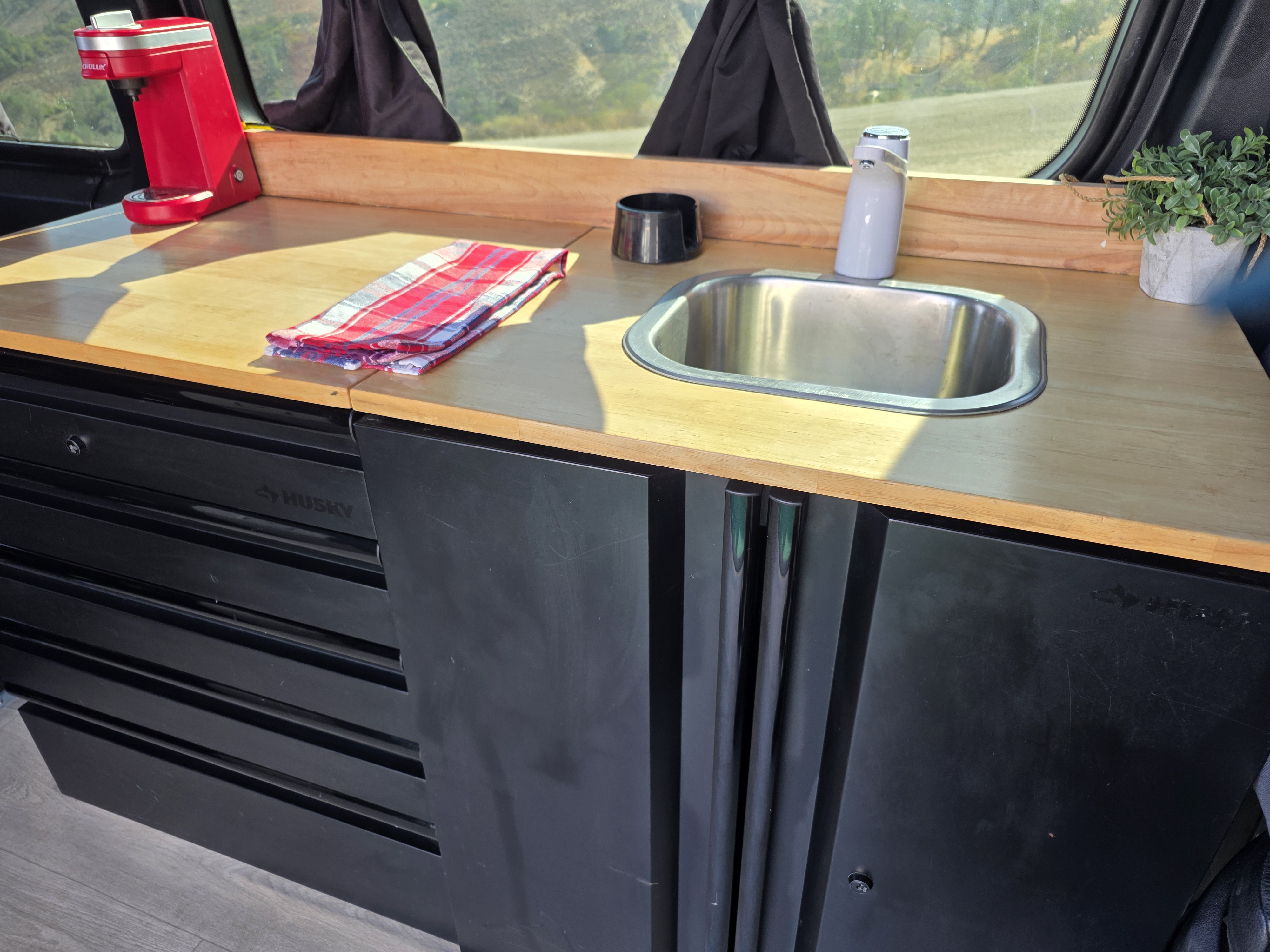 Used 2019 Mercedes-Benz Sprinter 2500 image 4