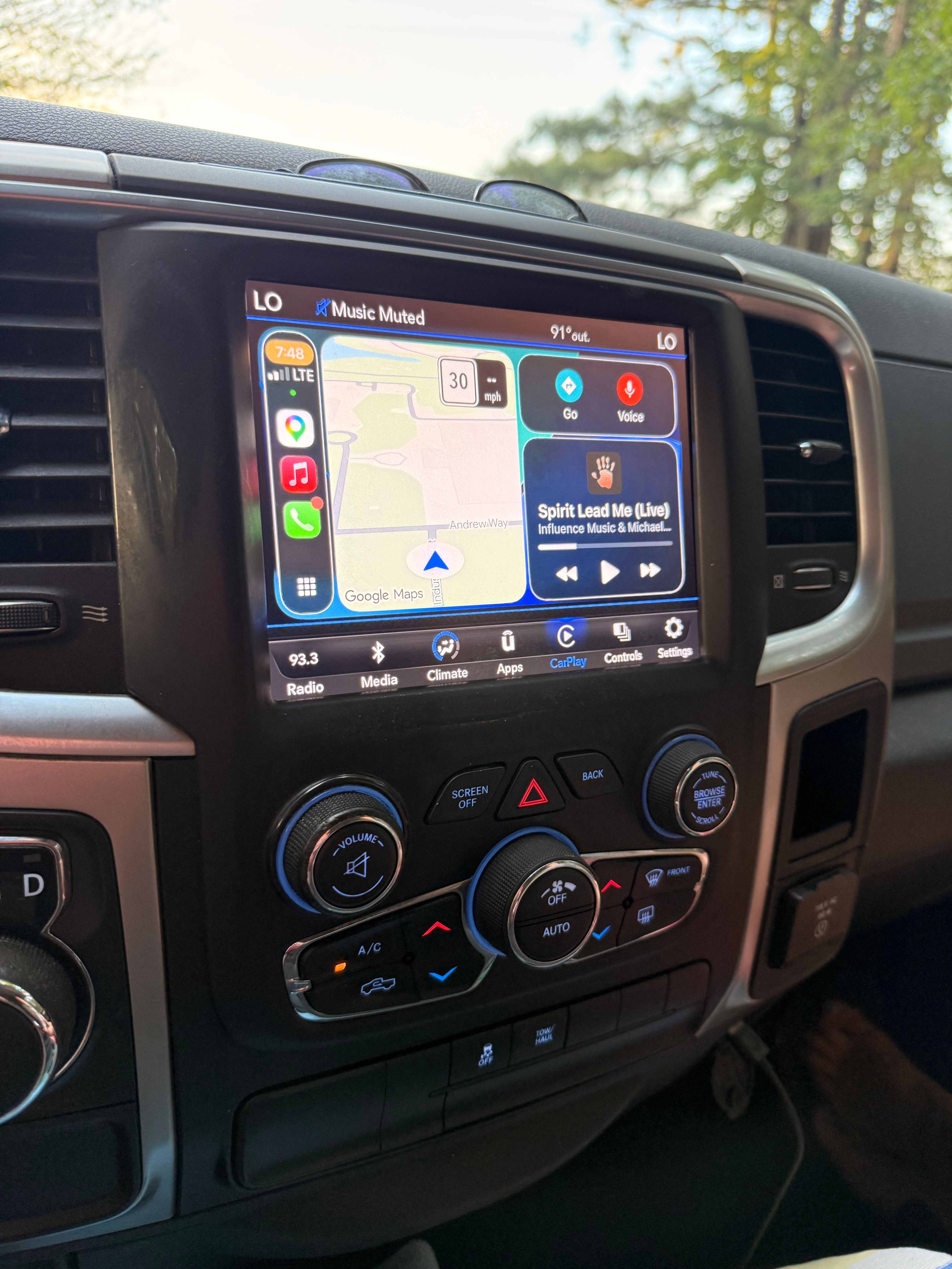 Used 2019 RAM 1500 Classic SLT w/ Luxury Group RWD image 24