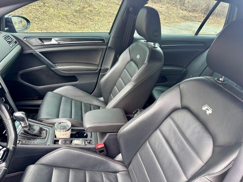 Used 2017 Volkswagen Golf Hatchback Sedan 4D image 13