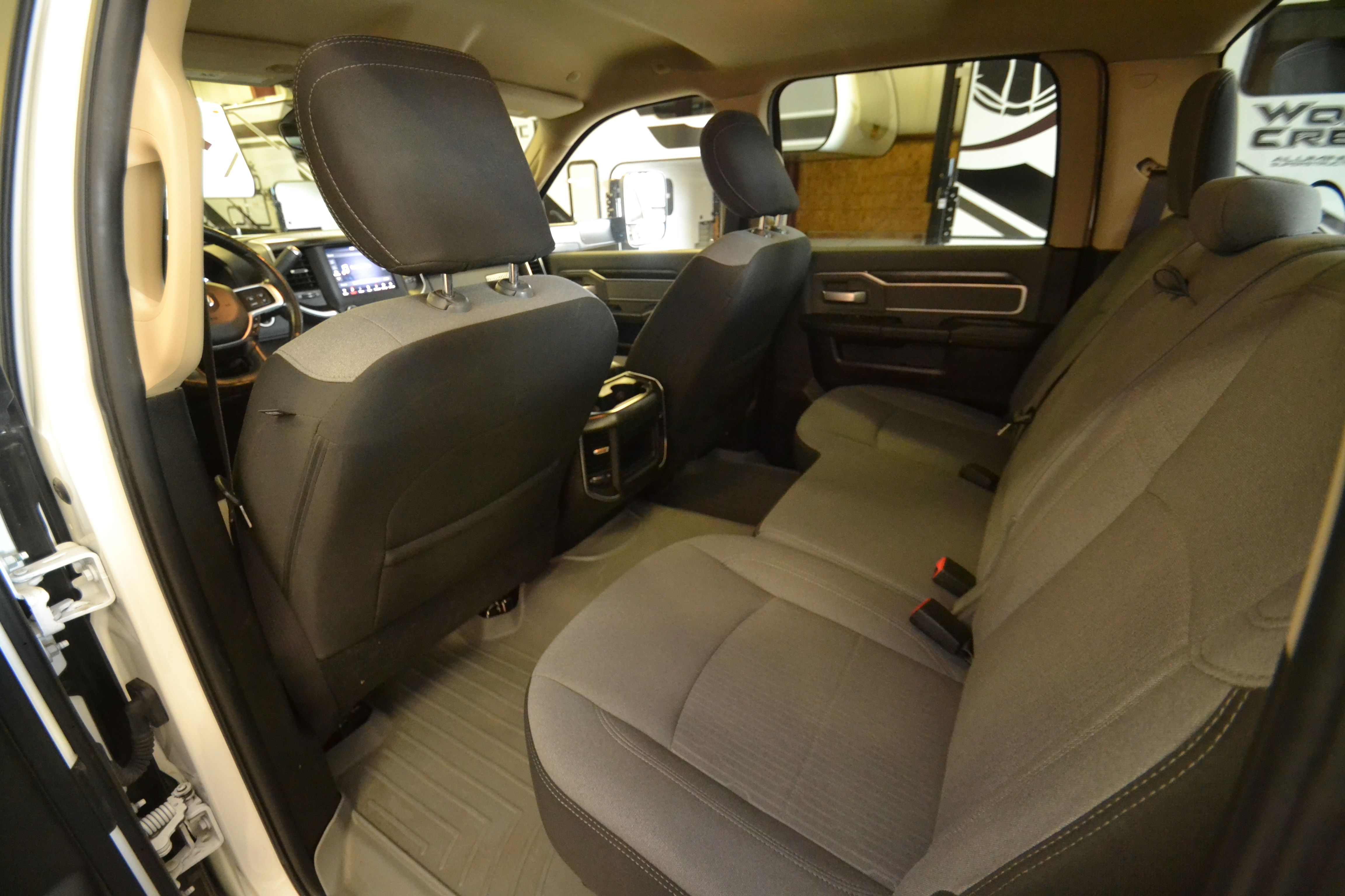 Used 2019 RAM 3500 Big Horn AWD/4WD image 11