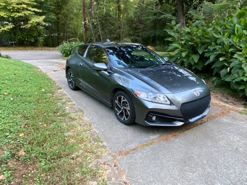 Used 2016 Honda CR-Z EX image 9