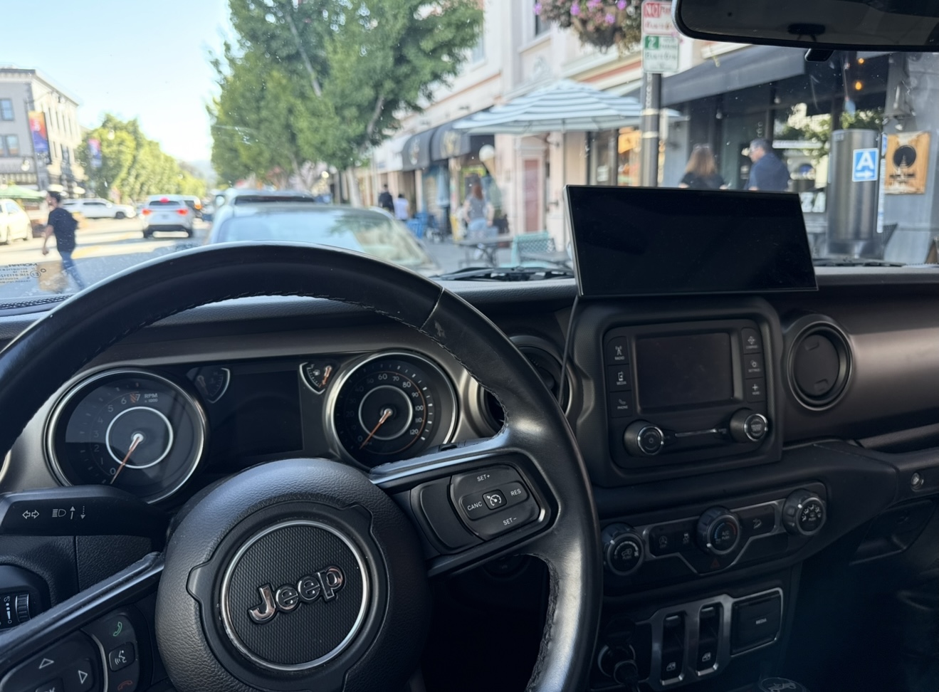 Used 2018 Jeep Wrangler Sport AWD/4WD image 5
