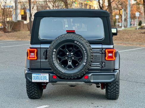 Used 2023 Jeep Wrangler Sport image 4