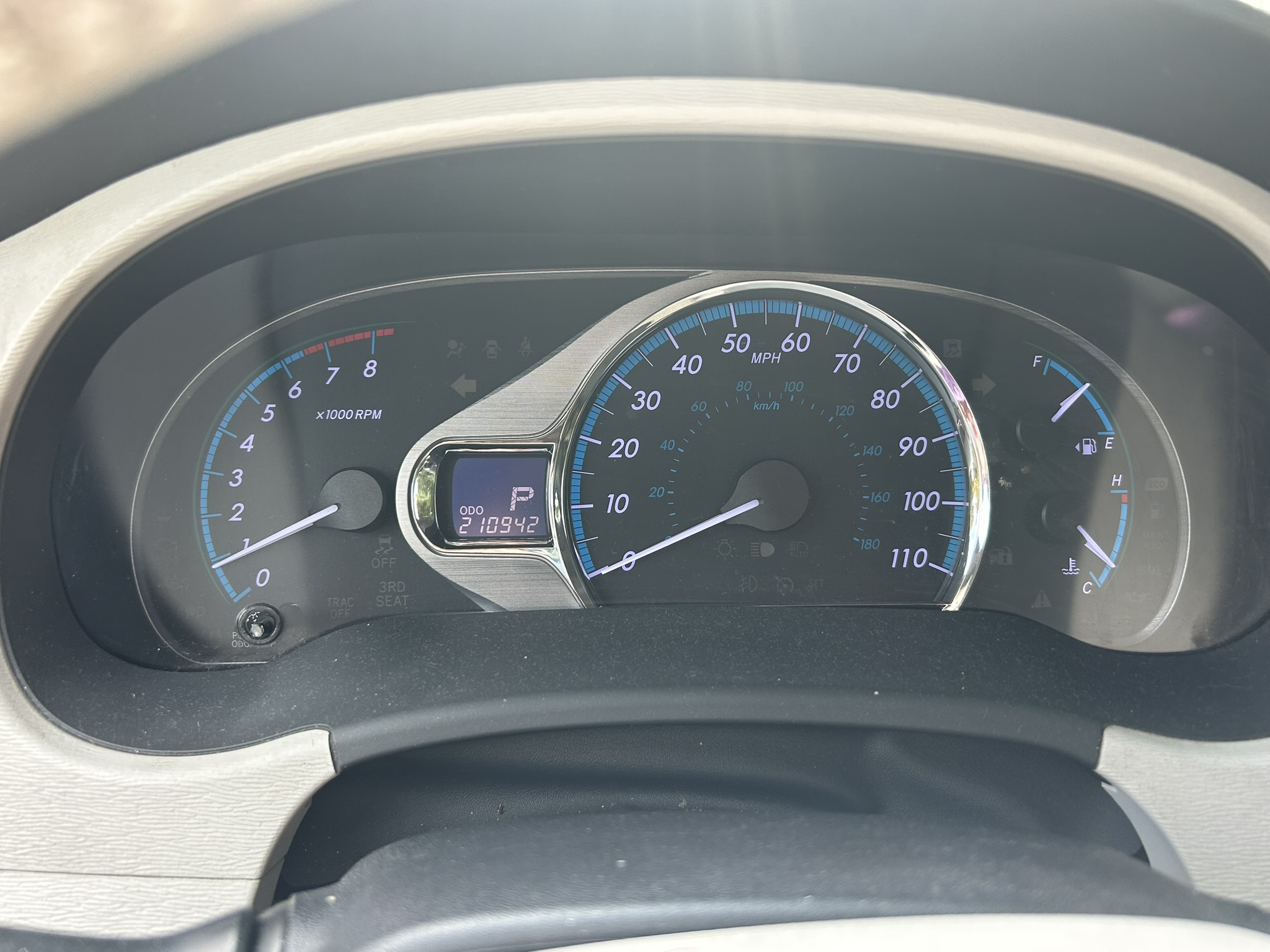 Used 2011 Toyota Sienna XLE FWD image 12