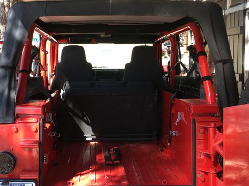 Used 2005 Jeep Wrangler Unlimited image 12