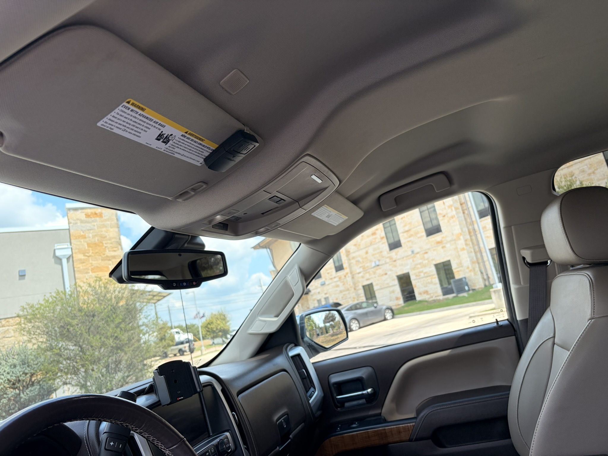 Used 2018 GMC Sierra 1500 SLT w/ Enhanced Driver Alert Package RWD image 18