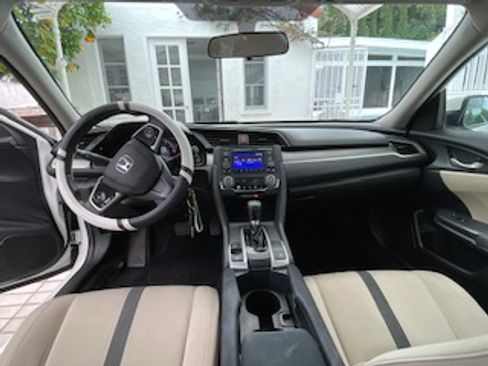 Used 2016 Honda Civic LX image 2
