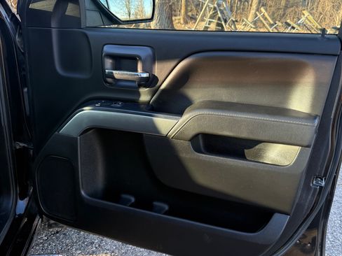 Used 2019 Chevrolet Silverado 1500 LT w/ All Star Edition image 8