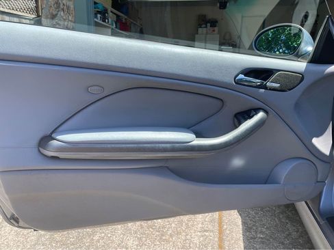 Used 2005 BMW M3 Convertible 2D image 18