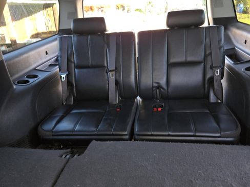 Used 2012 GMC Yukon XL SLT image 12