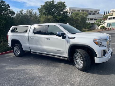 Used 2021 GMC Sierra 1500 Denali w/ Denali Ultimate Package image 4