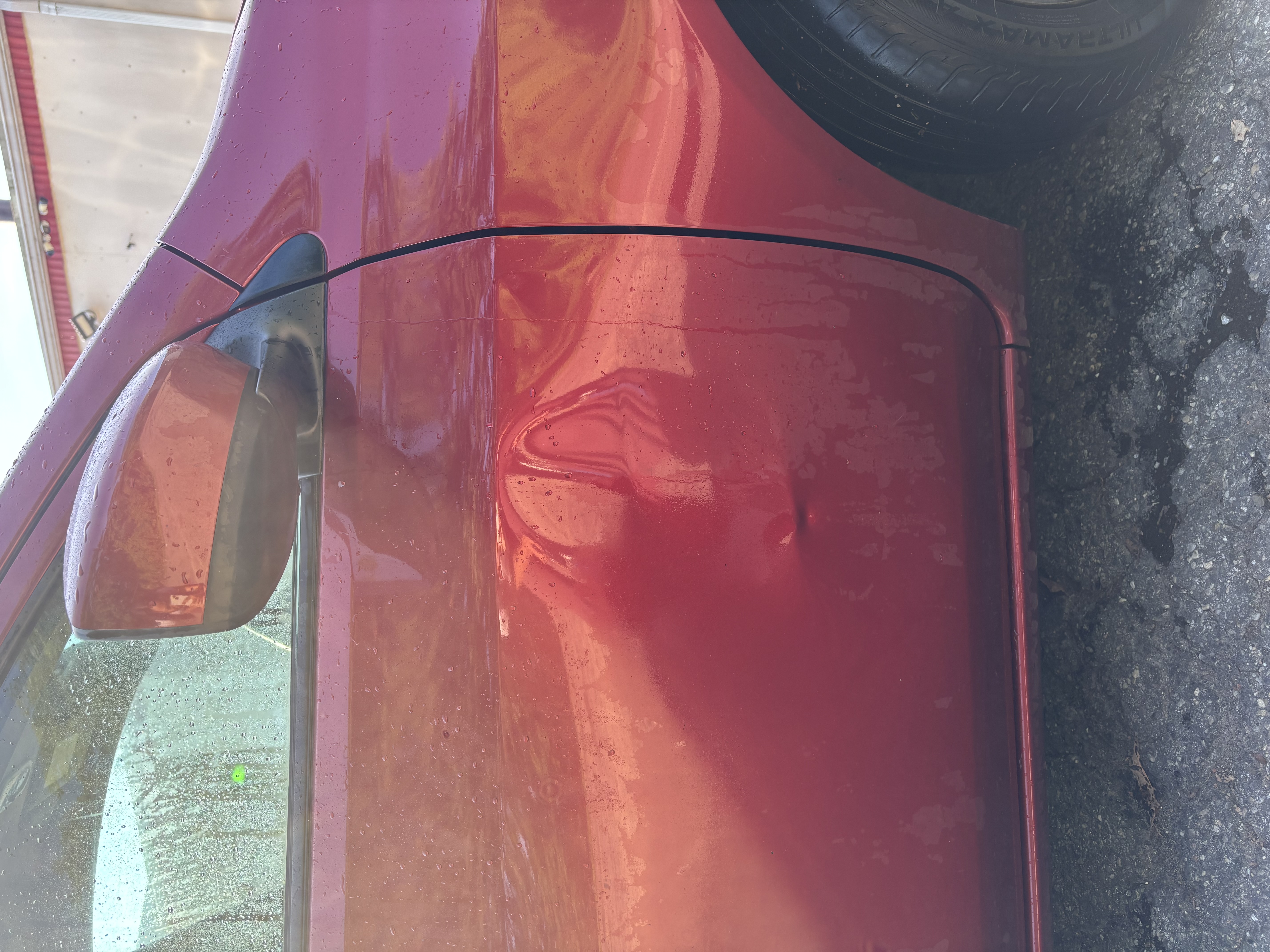 Used 2018 Nissan Versa SV FWD image 6