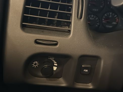 Used 2002 Chevrolet Monte Carlo SS w/ Pace Car Replica Pkg image 21