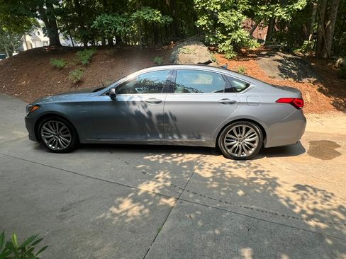Used 2017 Genesis G80 5.0 Ultimate RWD image 1