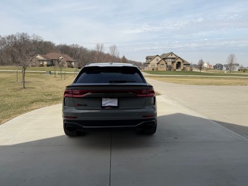 Used 2022 Audi RS Q8 image 5