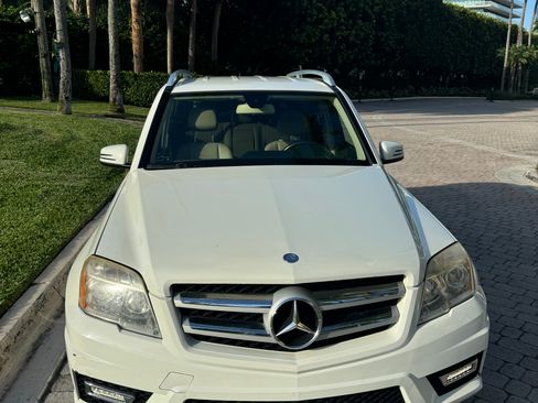 Used 2011 Mercedes-Benz GLK 350 GLK 350 Sport Utility 4D image 10