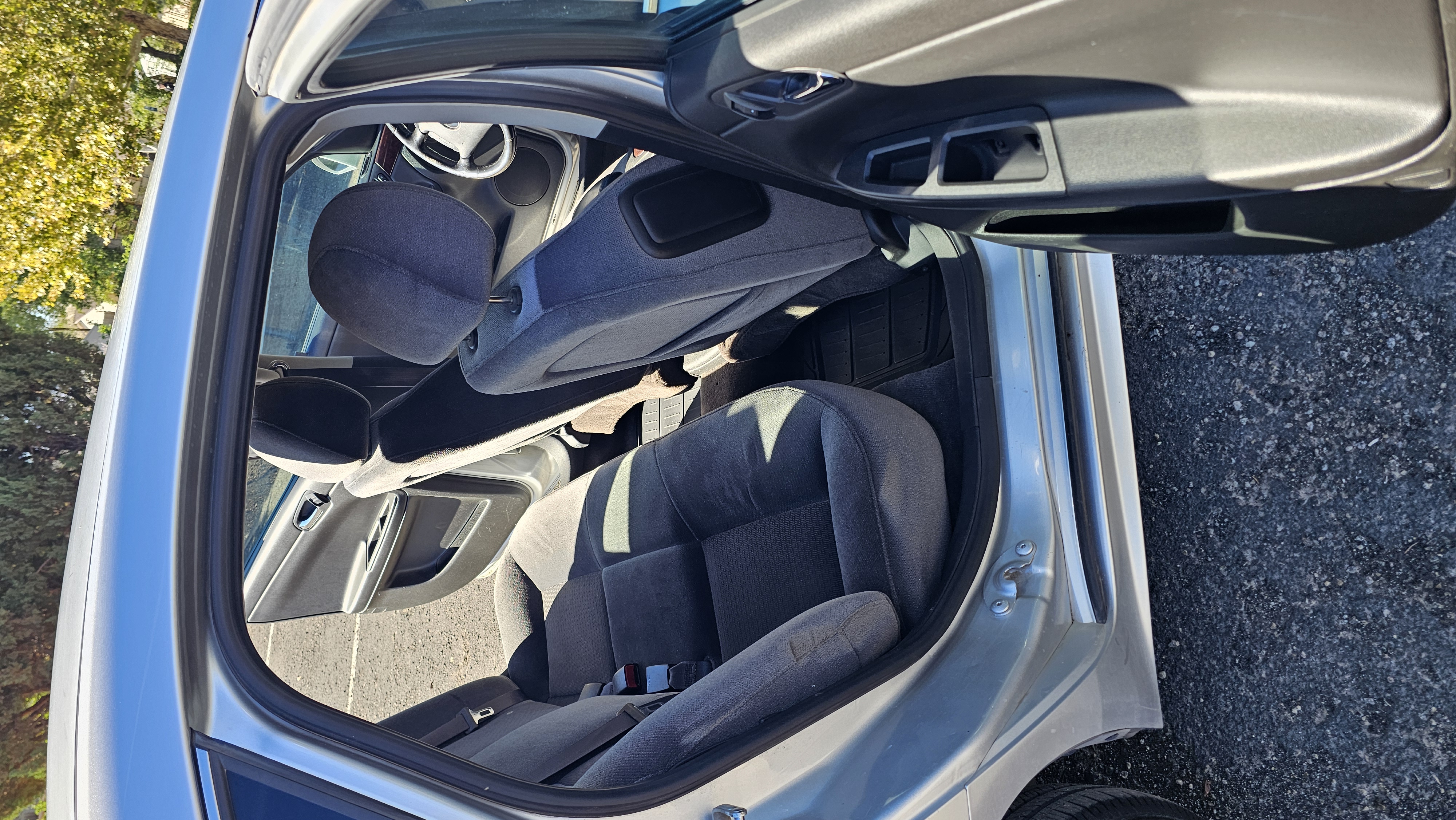 Used 2011 Chevrolet Impala LT FWD image 9