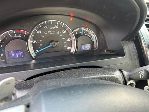 Used 2013 Toyota Camry SE w/ Convenience Pkg image 7