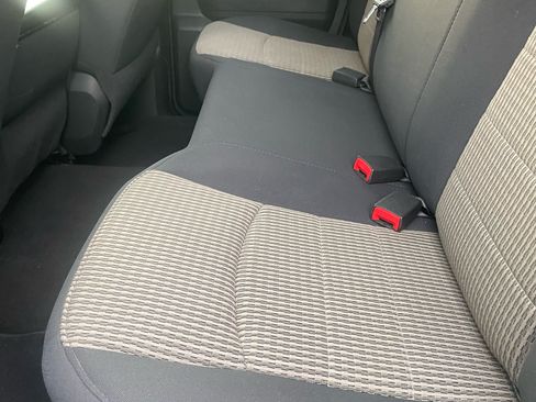 Used 2012 RAM 1500 Express image 16