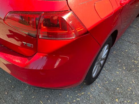 Used 2016 Volkswagen Golf S image 6