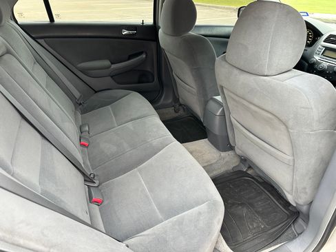 Used 2007 Honda Accord LX image 2