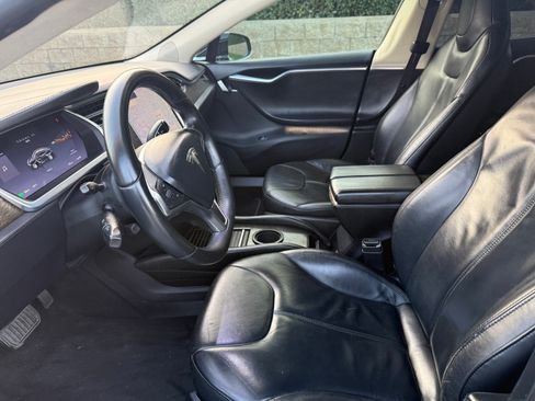Used 2013 Tesla Model S image 20