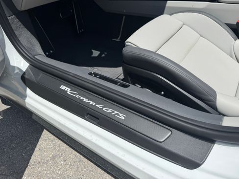 Used 2025 Porsche 911 Carrera 4 GTS image 13