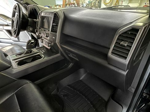 Used 2017 Ford F150 XLT w/ Equipment Group 302A Luxury image 25