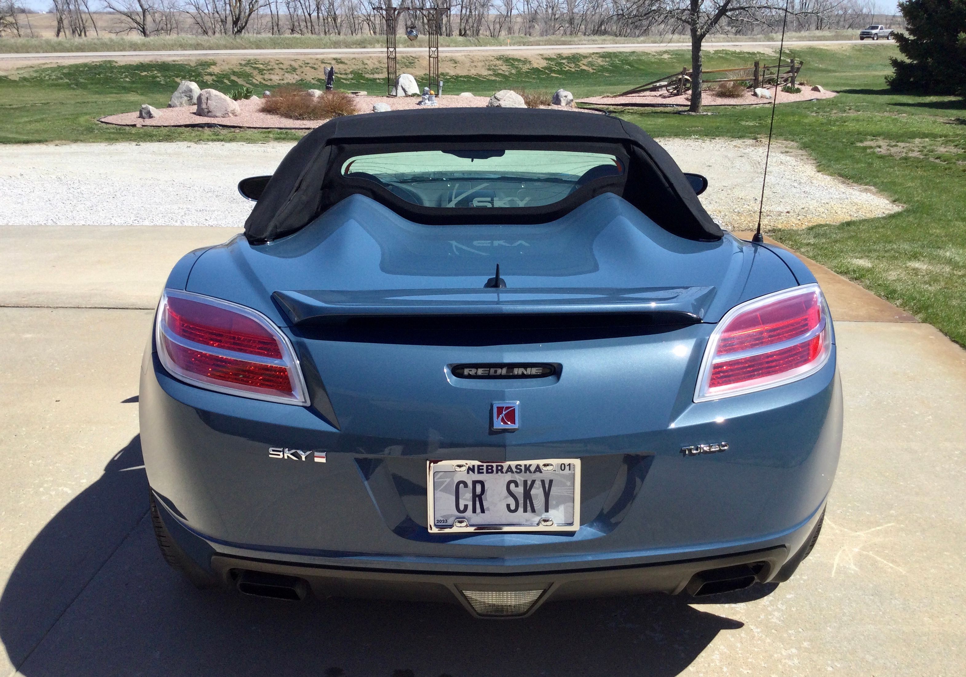 Used 2008 Saturn Sky Red Line RWD image 2