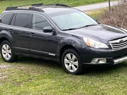 Used 2012 Subaru Outback 2.5i Limited w/ Moonroof Pkg