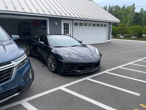 Used 2024 Chevrolet Corvette Stingray Premium Cpe w/ Z51 Performance Package image 4