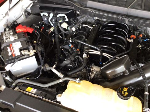 Used 2021 Ford F150 XLT w/ Equipment Group 301A Mid AWD/4WD image 12