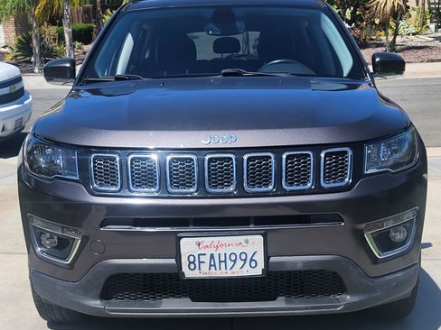 Used 2019 Jeep Compass Limited image 27