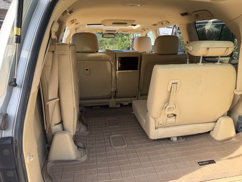 Used 2009 Lexus LX 570 570 Sport Utility 4D image 11